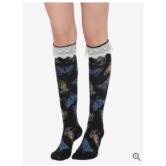Hot Topic Accessories - NEW Hot Topic Regular Butterfly Lace Knee High Socks